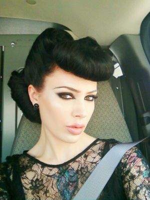 Vintage pin up hair 736X981 jpeg