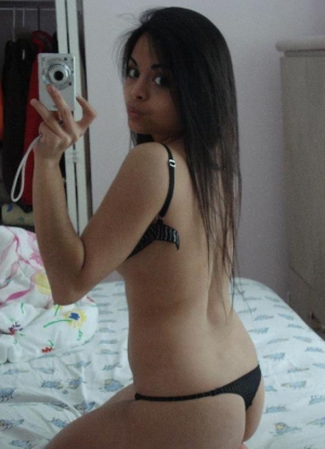 Non nude cute indian girls 544X751 jpeg
