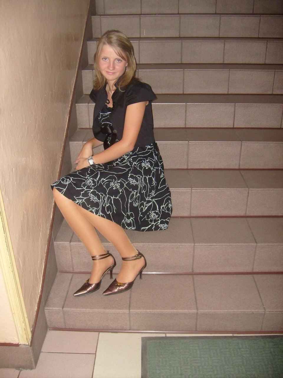 Girls fucked in prom dress full size