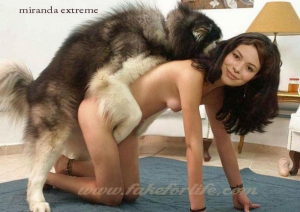 Miranda cosgrove dog fakes 800X566 jpeg