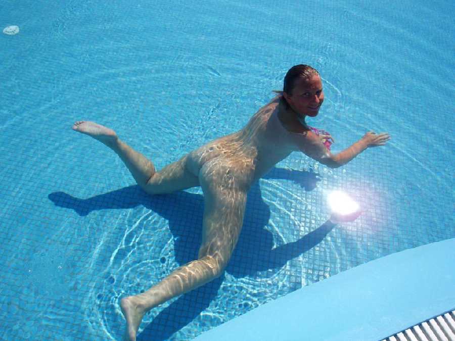 Naked girls swimming pool nude full size