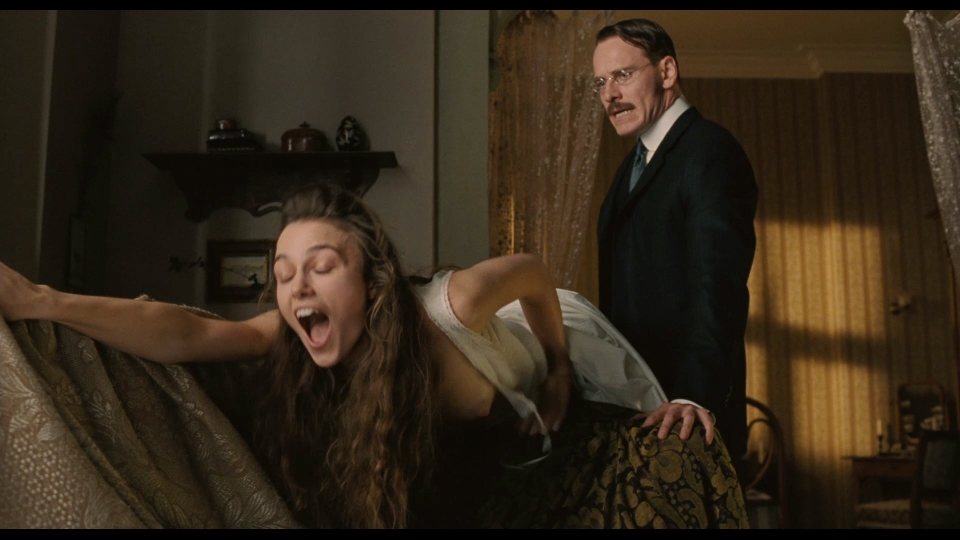 Keira knightley topless full size