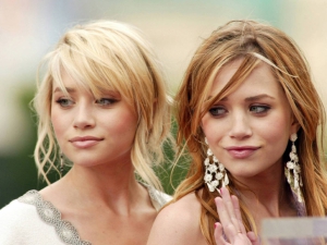 Mary kate and ashley olsen twins 960X720 jpeg