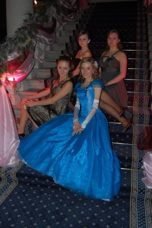 Prom dress upskirt porn 960X1443 jpeg