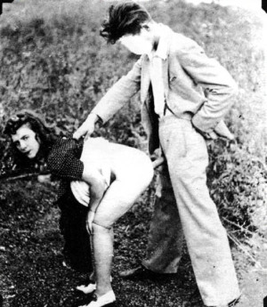 Vintage 1930s nude housewife 494X569 jpeg