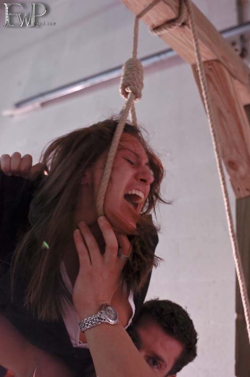 Hanging snuff porn full size