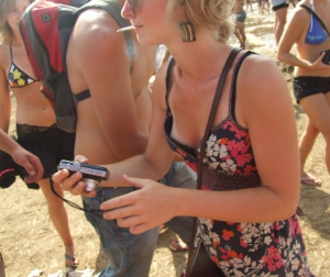 Breast beach voyeur downblouse 960X808 jpeg