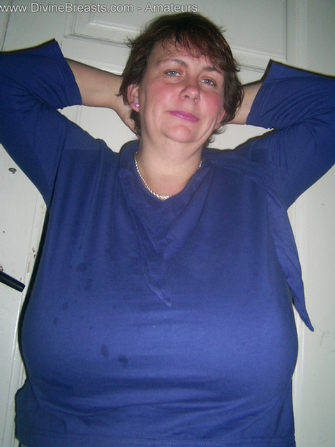 Peggy divine giant tits full size