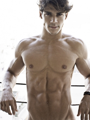 Carlo freire male model 584X775 jpeg