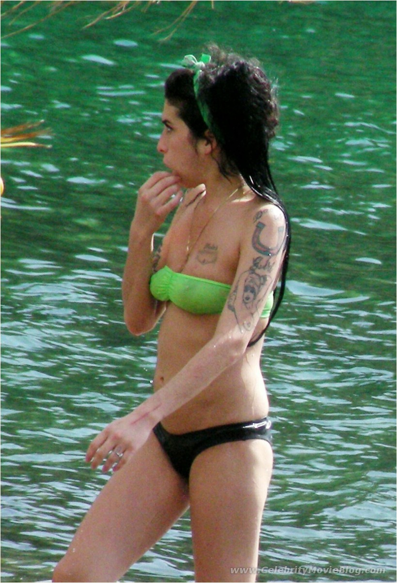 Amy winehouse nude pictures in bikini full size
