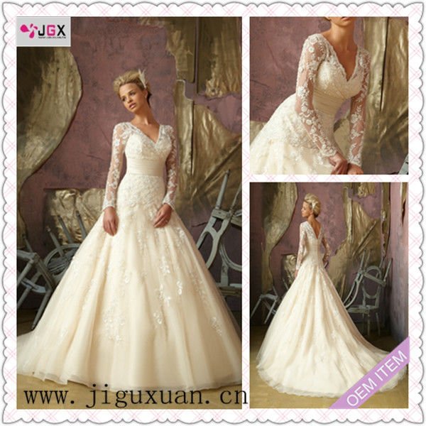 Vintage long sleeve lace wedding dress full size