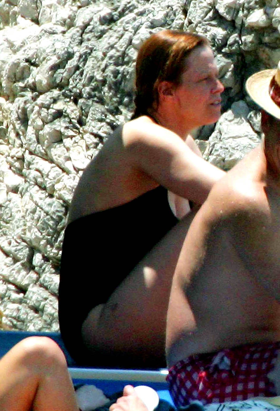 Sigourney weaver butt full size