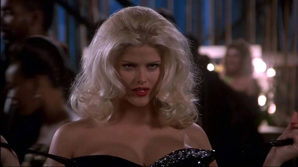 Anna nicole smith cleavage full size