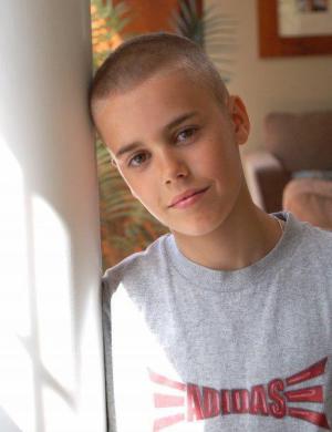 Www justin bieber com 464X604 jpeg