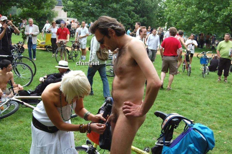 Cfnm naked bike ride london full size