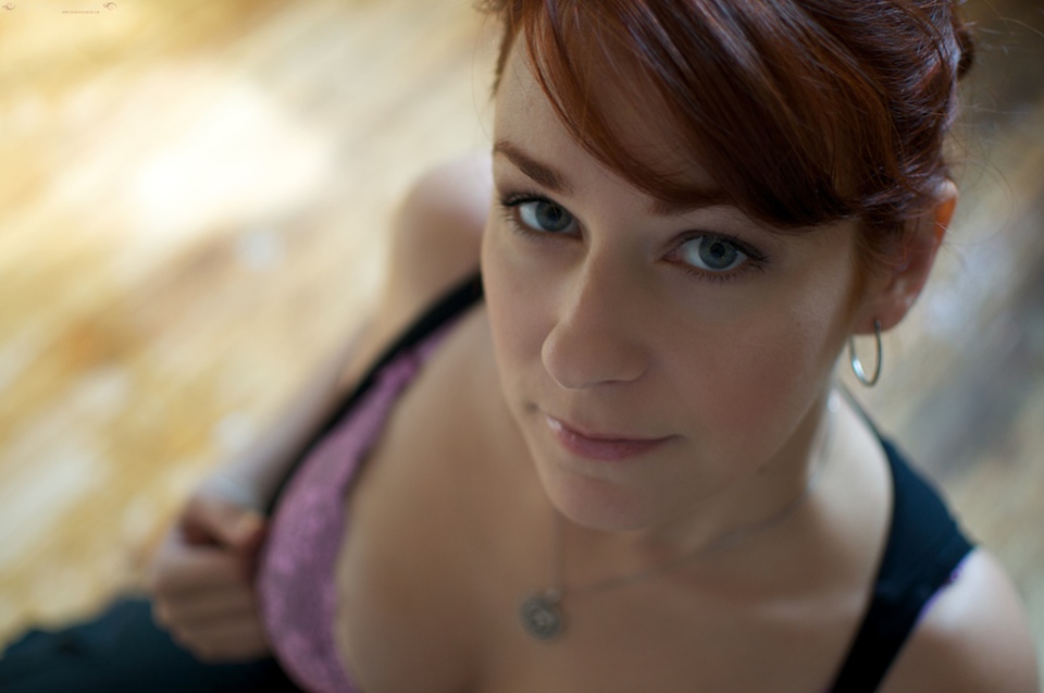 Deep eye contact blowjob gif full size