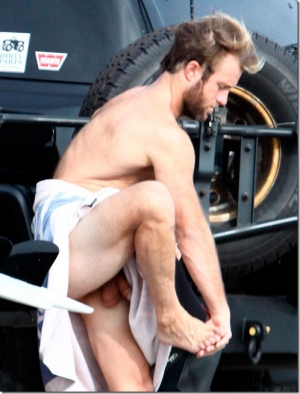 Scott caan naked 498X655 jpeg