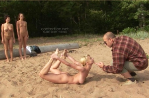 Nude sports naked 800X530 jpeg