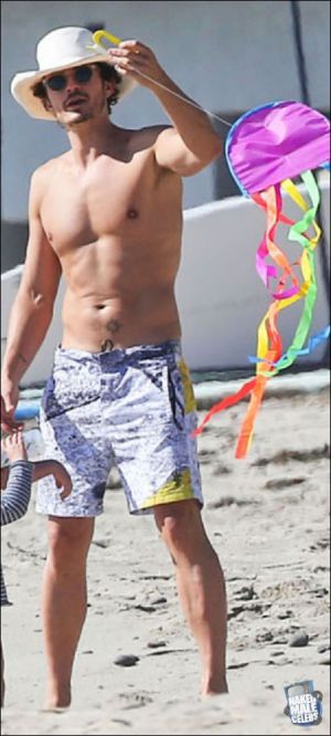 Orlando bloom gay sex 451X1002 jpeg
