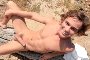 Justin owen gay nude 640X427 jpeg