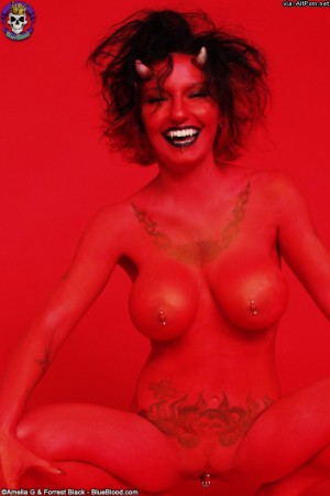 Nude devil girl porn 520X780 jpeg