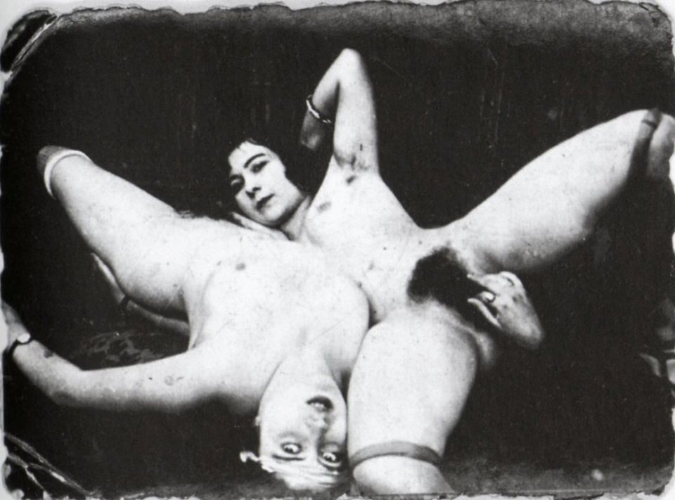 Weimar german women nude full size