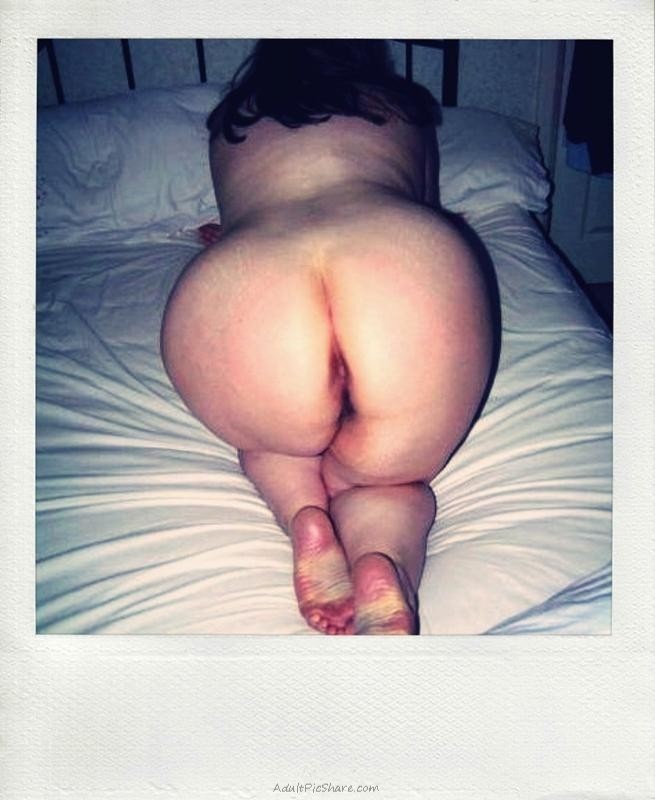 Amateur bbw polaroid full size