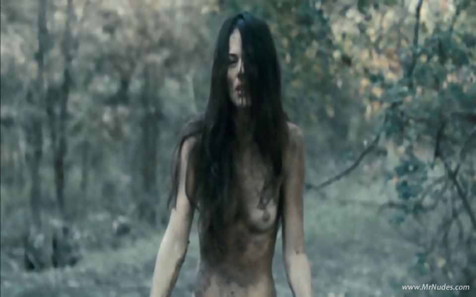 Sarah butler nude full size