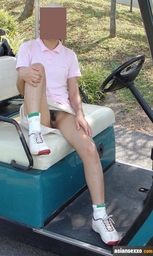 Sluts on golf course 610X1024 jpeg