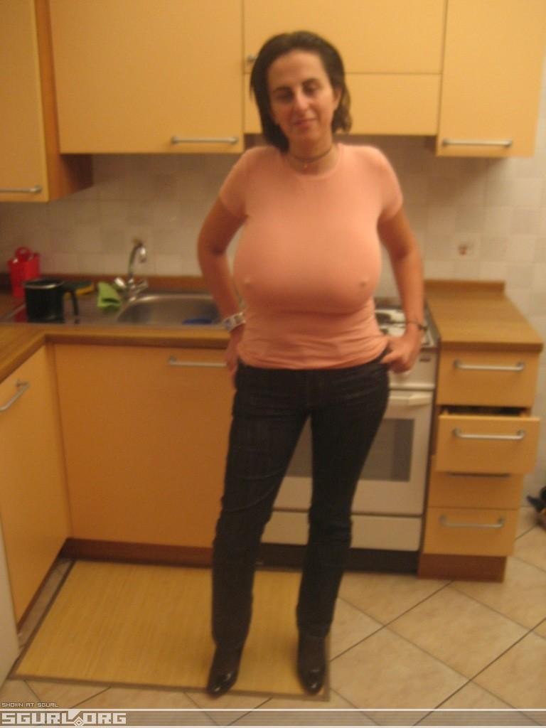 Huge tits amateur milf maria full size