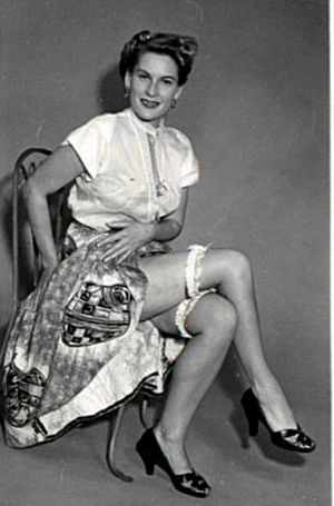 Free vintage nude pics 428X650 jpeg