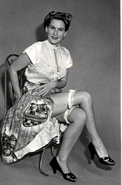 Free vintage nude pics full size