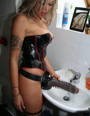Nicki minaj naked having sex 473X610 jpeg