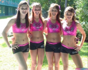 Sexy junior high school cheerleaders 915X728 jpeg