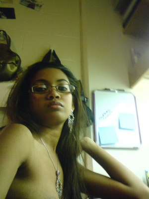 Saudi arabia hot girls 900X1200 jpeg