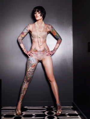 Sexy women with full body tattoos 700X932 jpeg