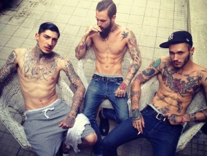Model ricki hall tattoos 900X678 jpeg