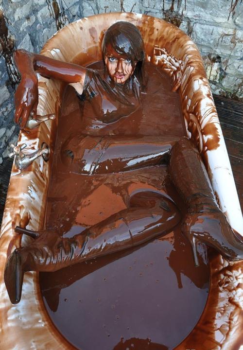 Wam chocolate pudding bath full size