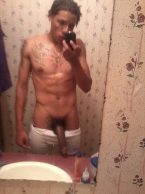 Black thug self shots 480X640 jpeg