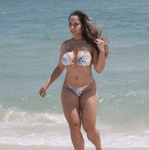 Hot spanish cougar woman 496X500 jpeg
