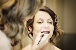 Vintage wedding makeup 900X600 jpeg