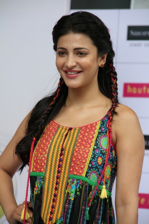 Shruthi hassan new photoshoot 960X1440 jpeg