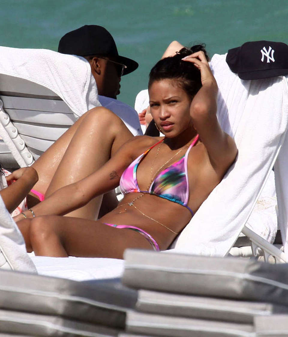 Cassie ventura bikini full size