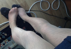 Crossdresser pantyhose feet 960X664 jpeg
