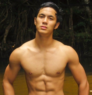 Actor pinoy hunks 466X486 jpeg