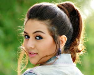 Cute and easy hairstyles for medium hair 960X768 jpeg
