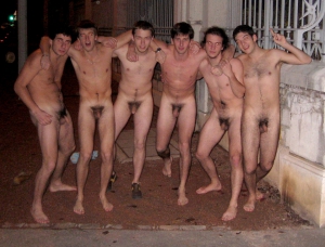 Naked french men 960X732 jpeg