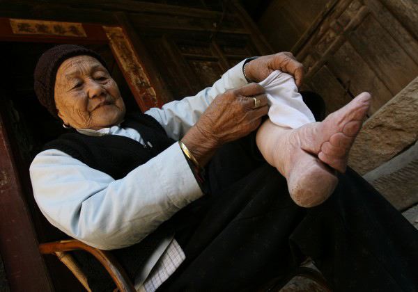 Chinese foot binding full size