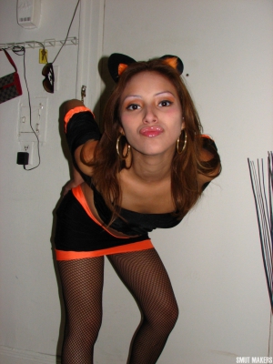 Amateur girls halloween costumes 960X1280 jpeg