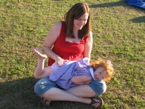 Giving her birthday spankings 800X600 jpeg
